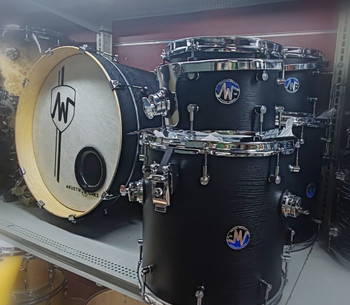 AkustikWorks - Custom Drum series -    6 piece Shell Pack- Black Matte Finish, with 10” and 12” RackToms, 14” and 16” FloorToms, 14" Snare And 22” BassDrum Mapa Burl - (14” Floortom Can be used as a SNOM Snare/Tom)