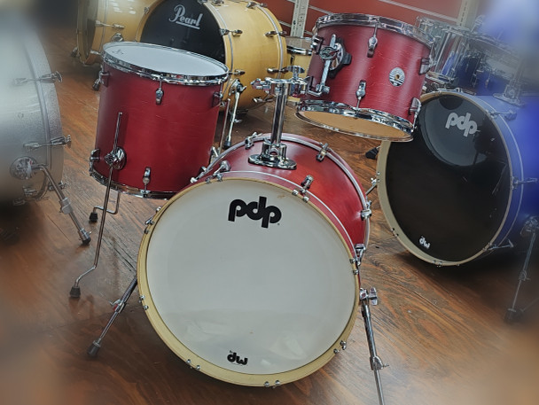 Pdp Spectrum Series  Compact Configuration 3-Piece Shell Pack Red Wood Matte FinishPly -  12" Racktom, 14" FloorTom ,  20" Bass Drum (No snare included, posible in addition) (Ideal for churches, small stages, and studio work ) "Smartest Kit"