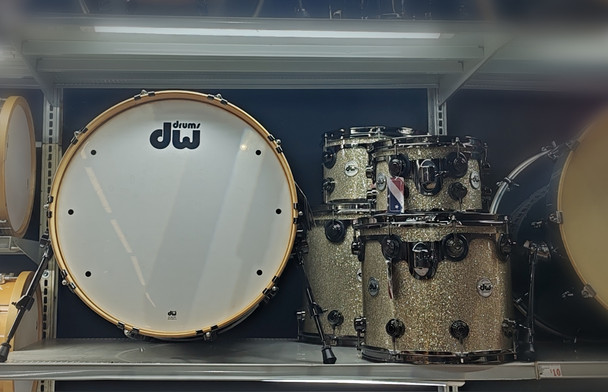 DW Collector's Series 5-Piece Shell Pack Broken Glass Finish- 10", 12" Racktoms, 14" , 16" FloorTom , and 22" Bass Drum