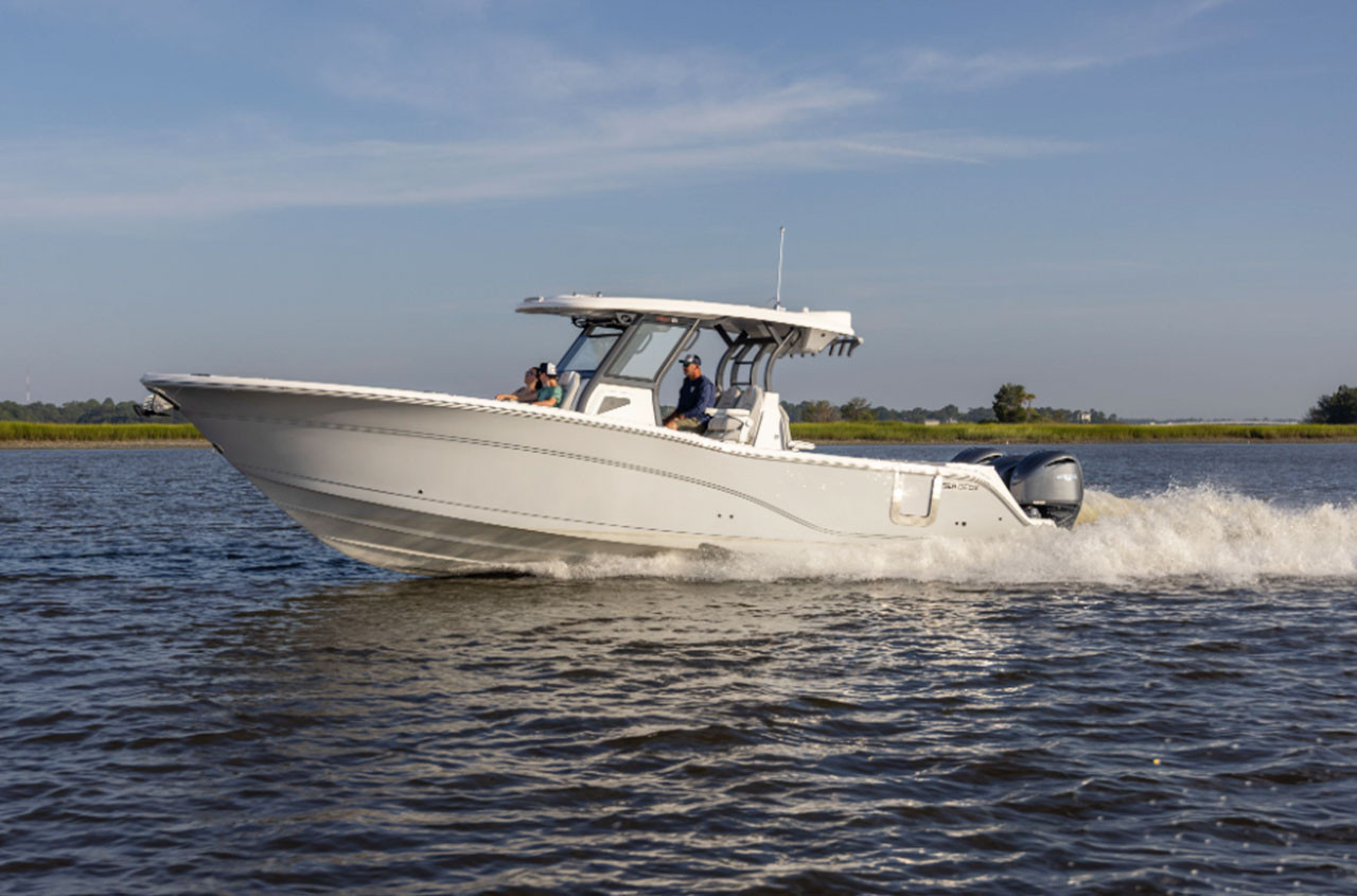 Sea Fox 368 Commander | Twin Yamaha Outboards