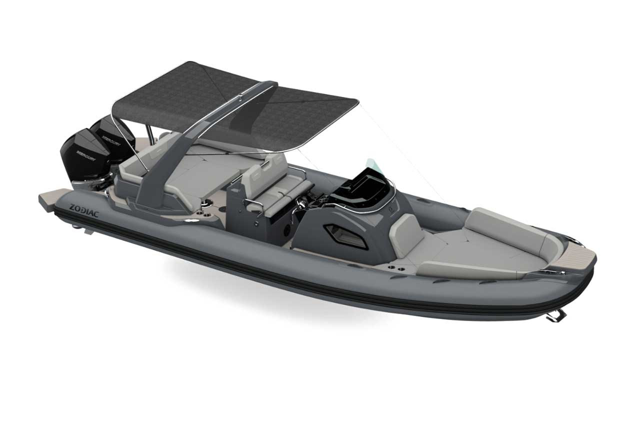 Zodiac Medline 9 Console RIB with Twin Yamaha 300hp Outboards