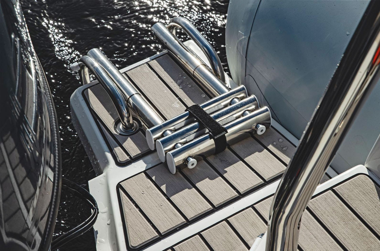 Zodiac Medline 5.8 Console RIB with Yamaha 115hp Outboard