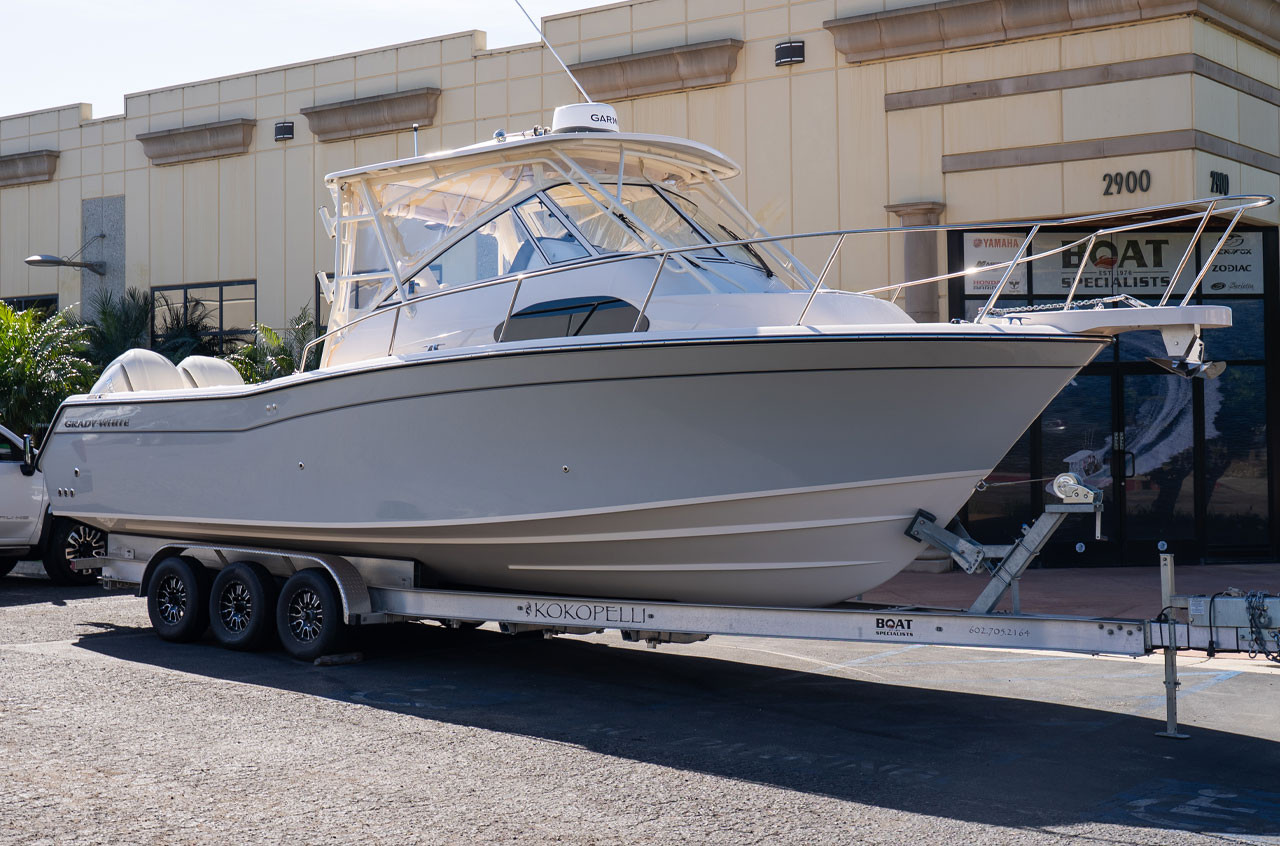 1 of 2151 Grady-White Marlin 300 | Coastal Fog Blue | Twin Yamaha