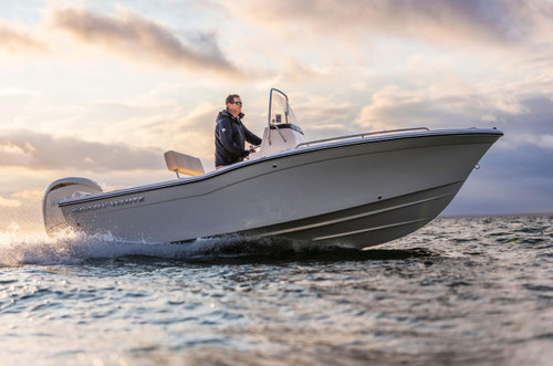 Grady-White Fisherman 180 Center Console | Yamaha 150hp Outboard