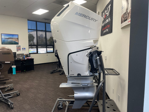 Mercury Verado 350hp XL V10 Outboard in Warm Fusion White Scratch & Dent