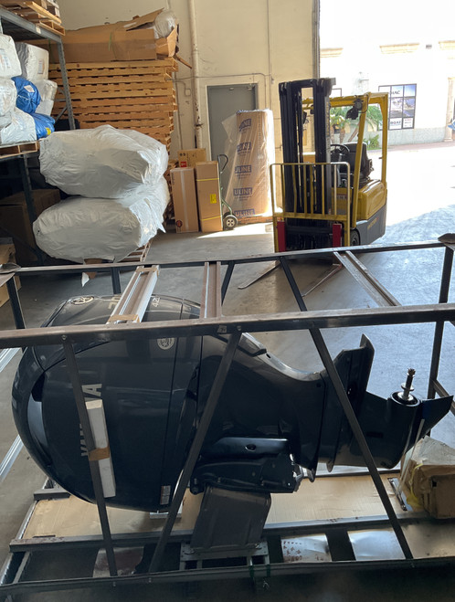 Yamaha 300 HP DEC Scratch & Dent
