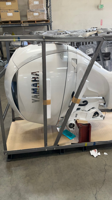 Yamaha 150hp White DEC Outboard Scratch & Dent