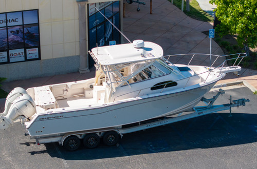 Grady-White Marlin 300 | Coastal Fog Blue | Twin Yamaha 350hp Outboards | A604