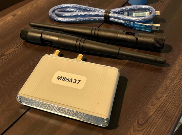 M88A37 (BT-SIG PTS External USB BLUETOOTH ADAPTER with New Gen Intel BE200 Card) M88A37 (BT-SIG PTS External USB BLUETOOTH ADAPTER with New Gen Intel BE200 Card)