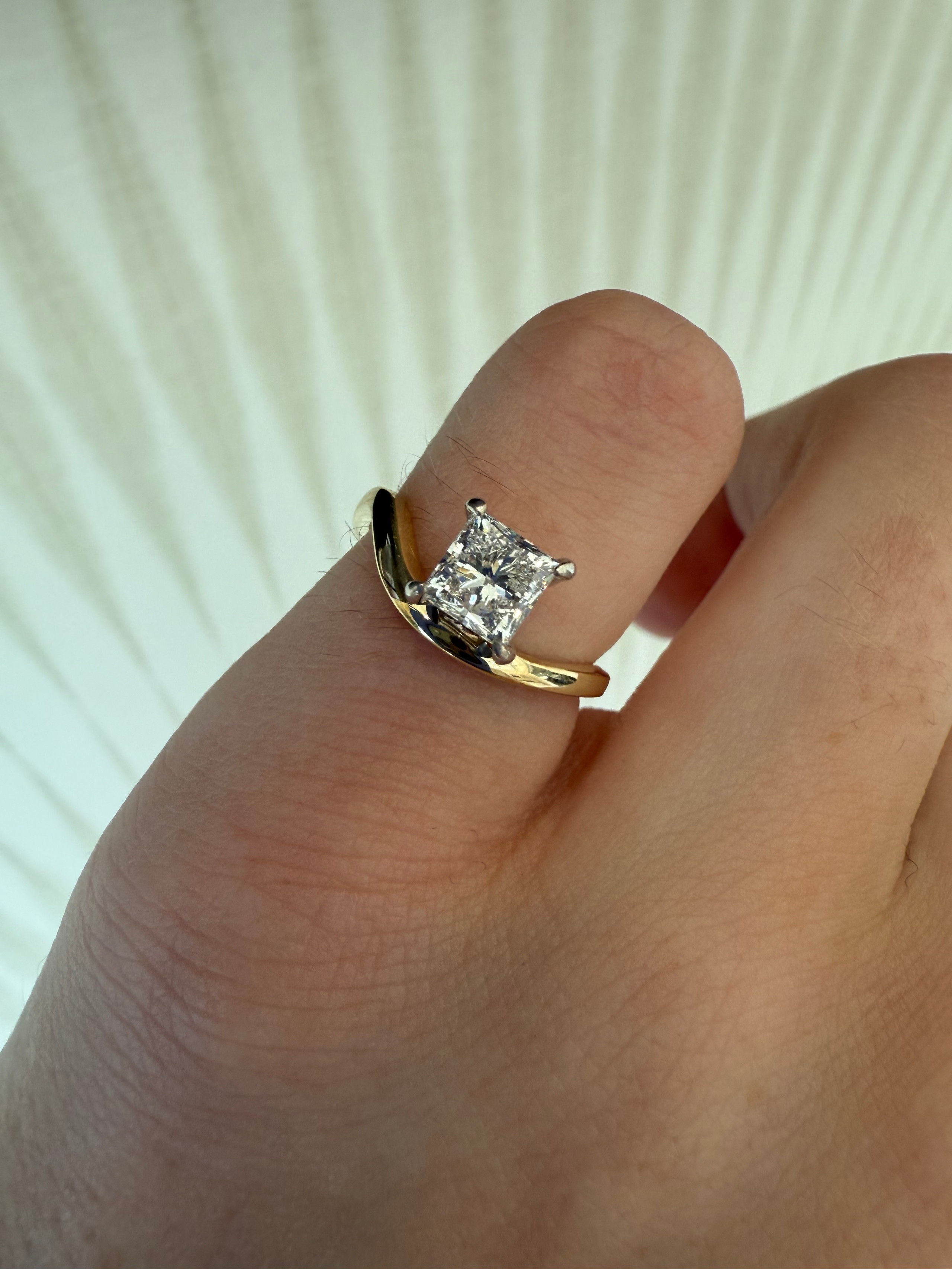 Poppy Pinky Ring | Gage Diamonds