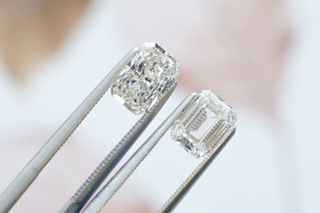 Radiant vs. Emerald Cut Diamonds: What's the Difference?