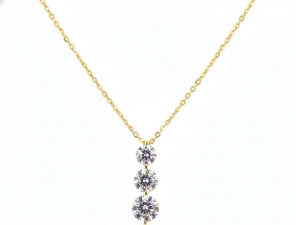 Round Graduated Diamond Necklace