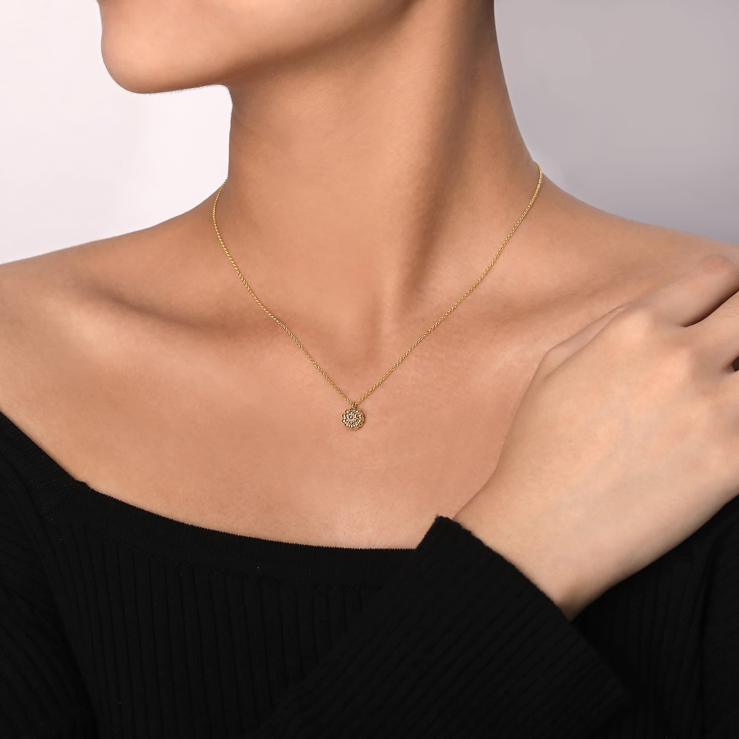 14K Yellow Gold Round Bujukan Bead Pendant Necklace