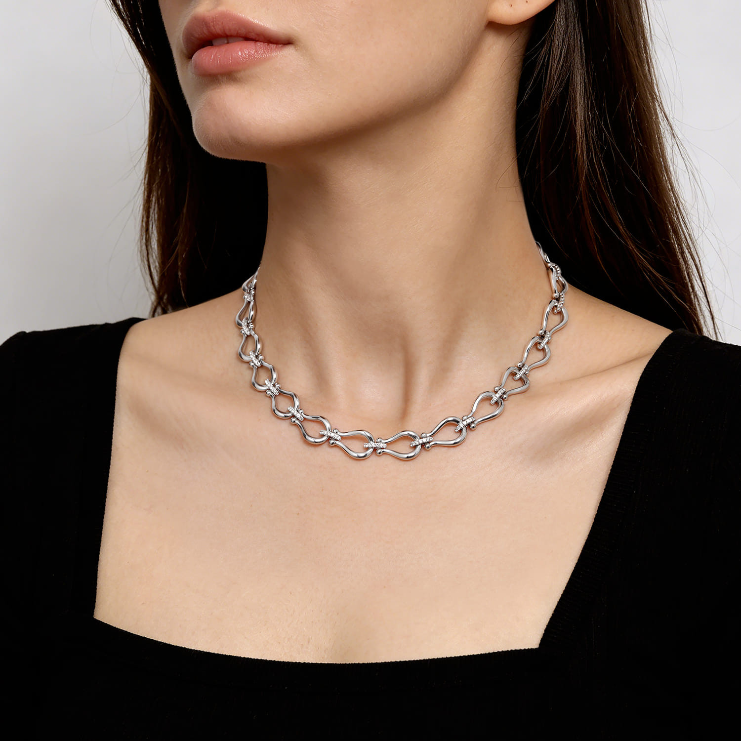 925 Sterling Silver Bujukan Beaded Horseshoe White Sapphire Link Chain Necklace