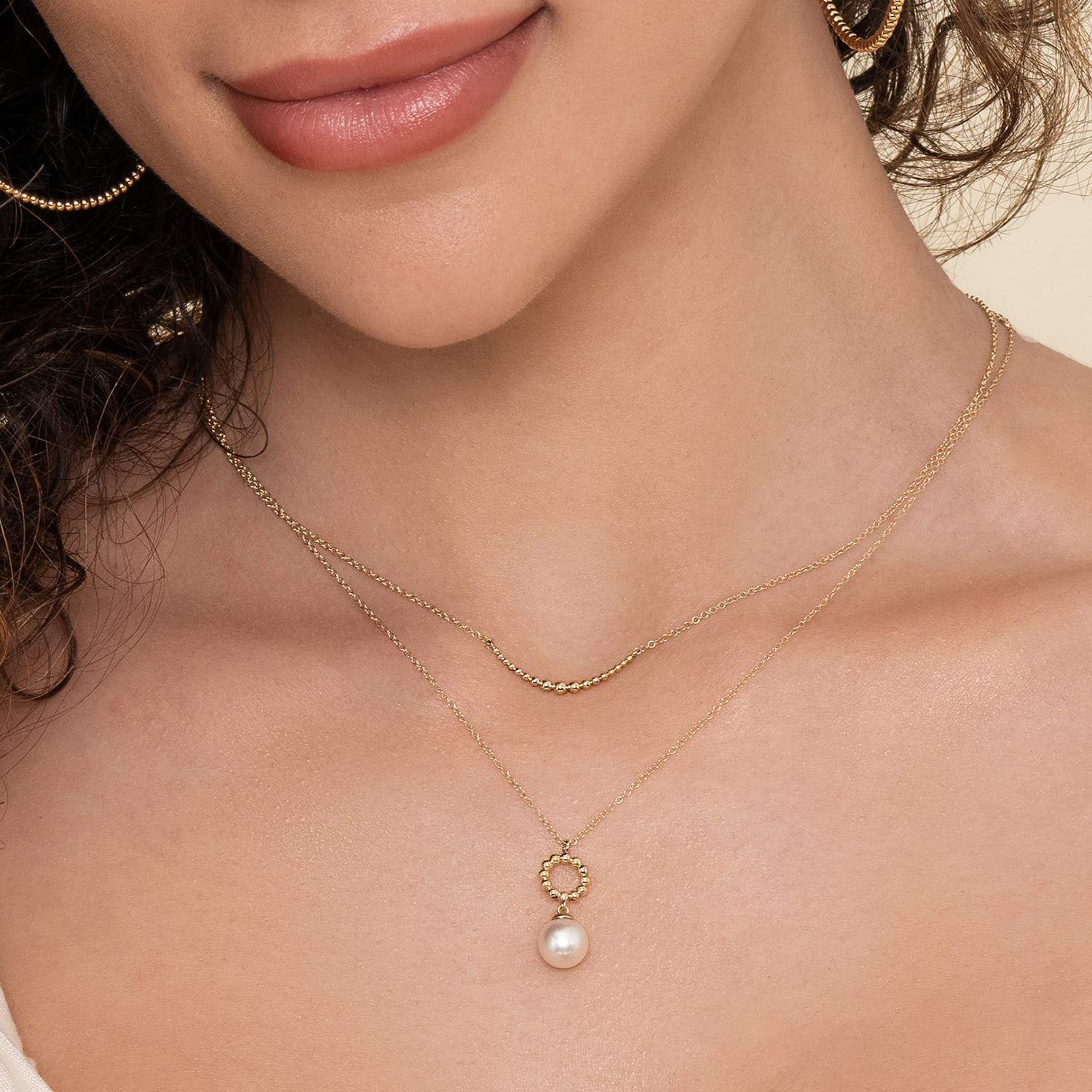 14K Yellow Gold Graduating Bujukan Beads Curved Bar Necklace