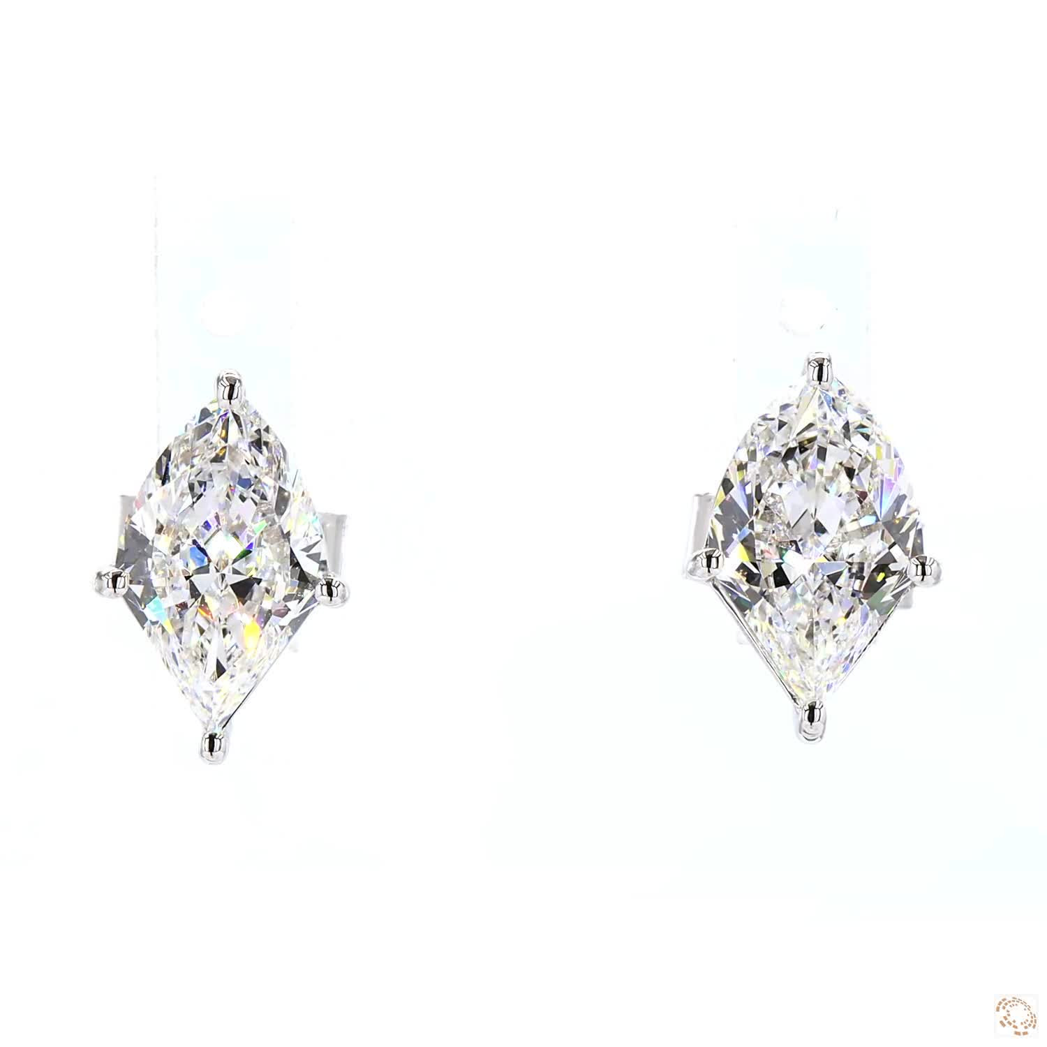 Kite Lab Grown Diamond Stud Earrings