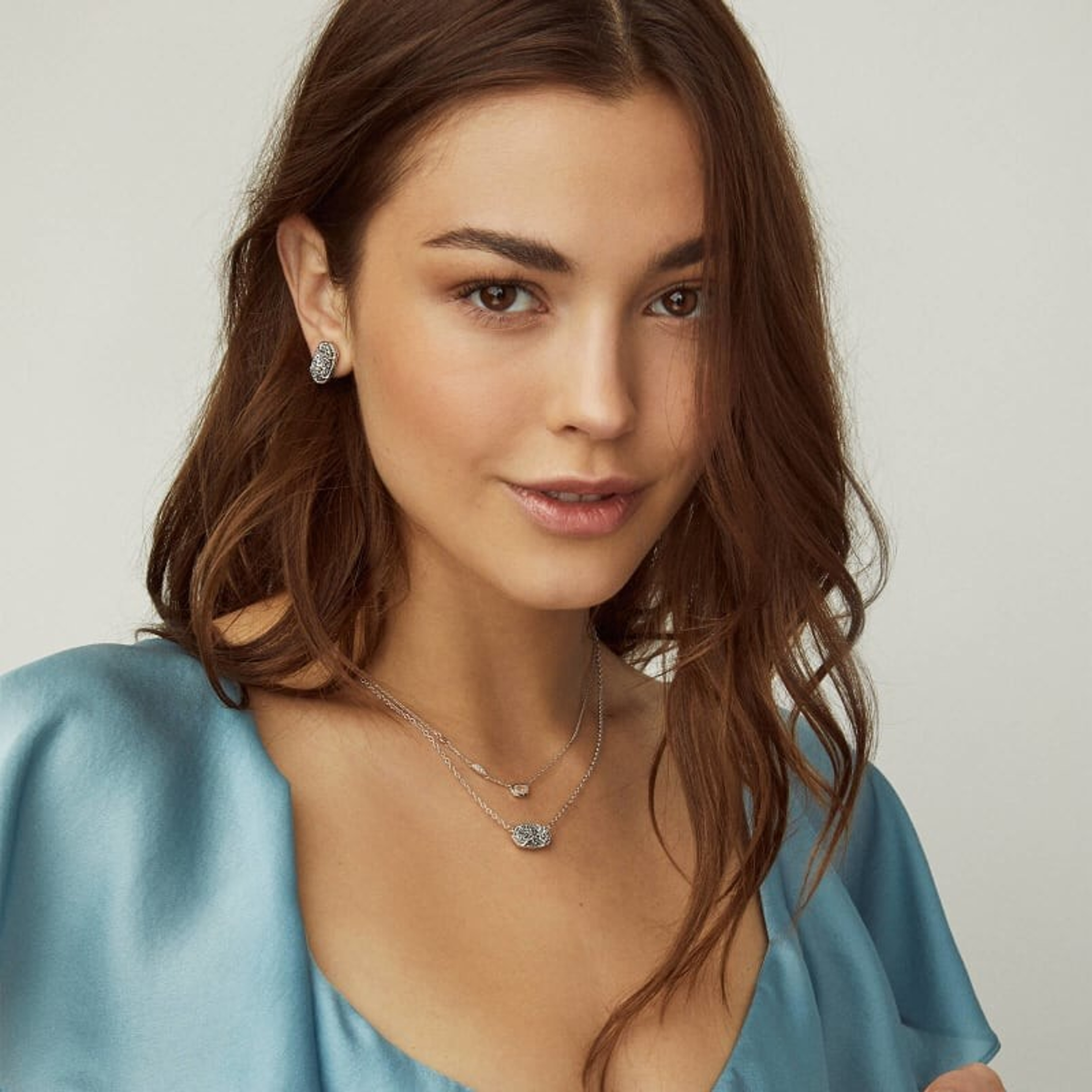 kendra scott ellie stud earrings in platinum drusy