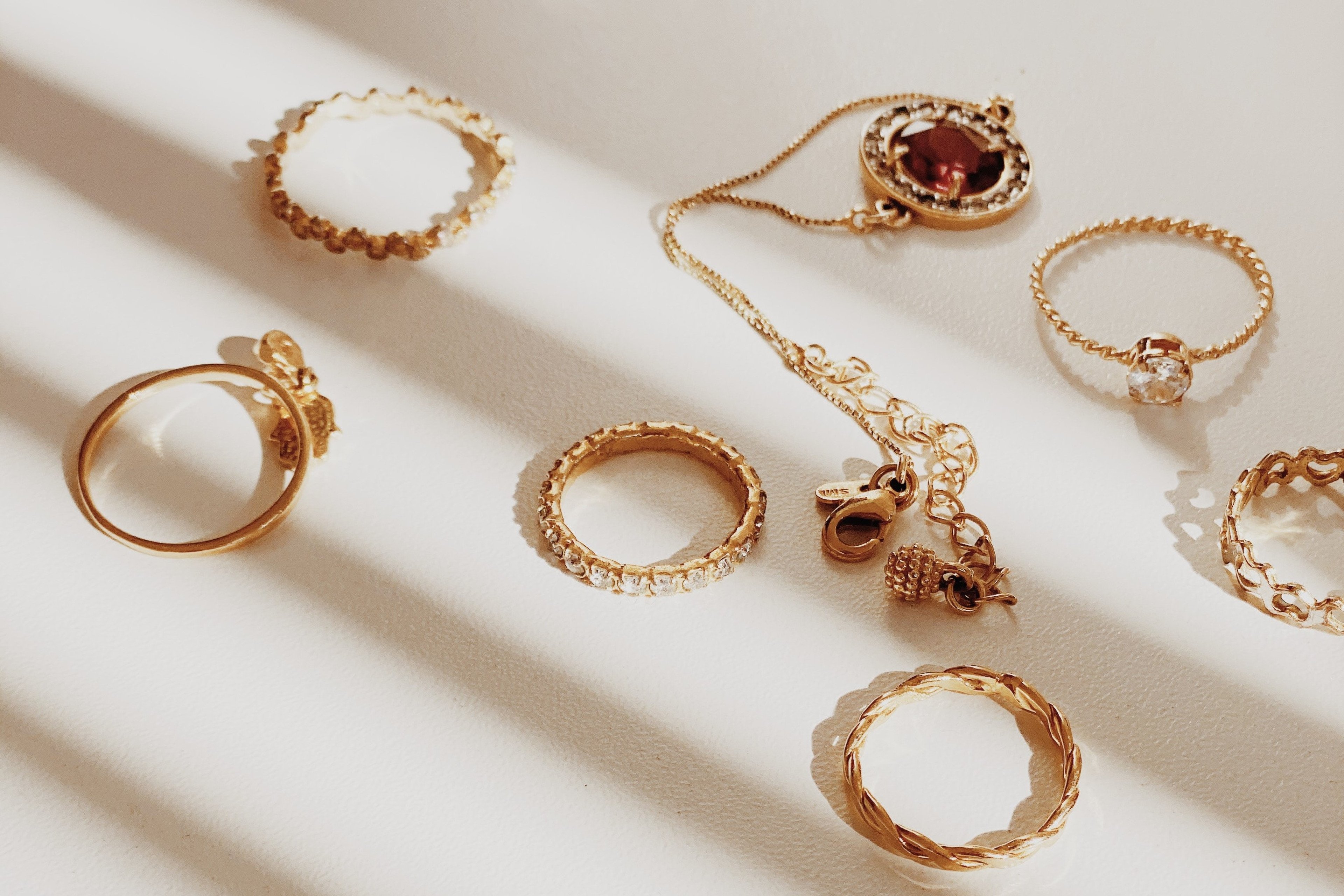 The Dangers Of Buying Cheap Jewelry