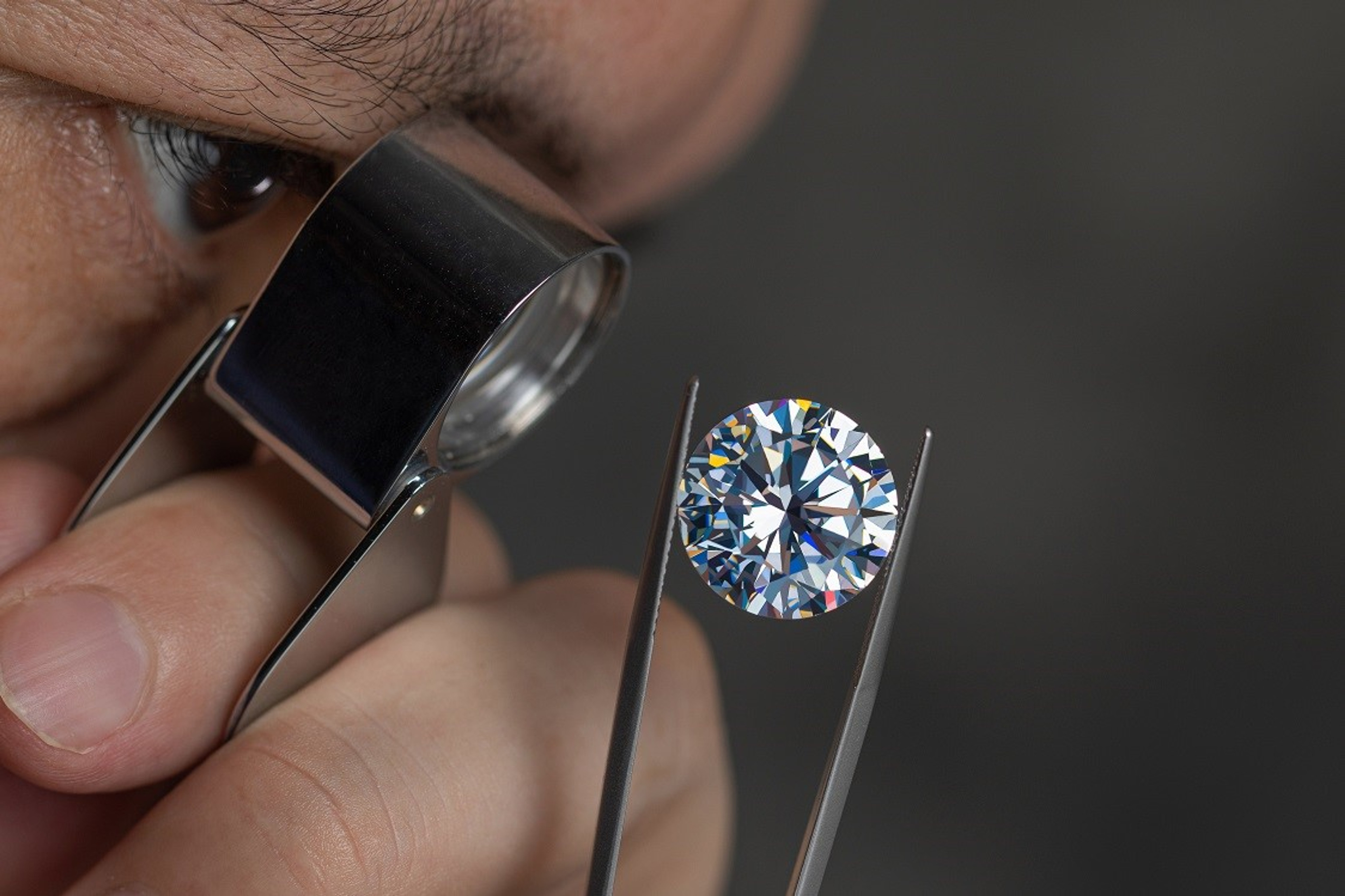 How are Moissanites Graded?