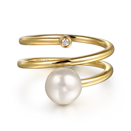 14K Gold Diamond Bezel & Pearl Wrap Ring (1/15 TCW)