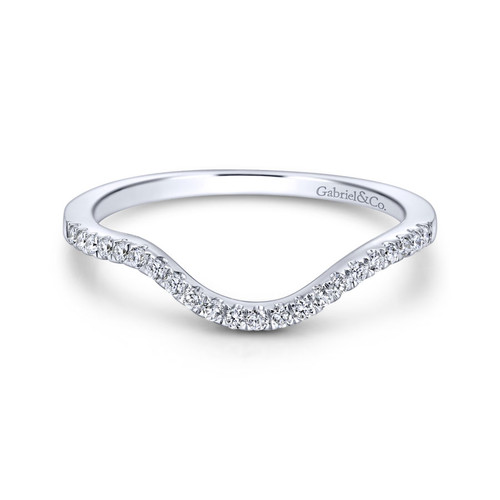 curved pave diamond wedding ring