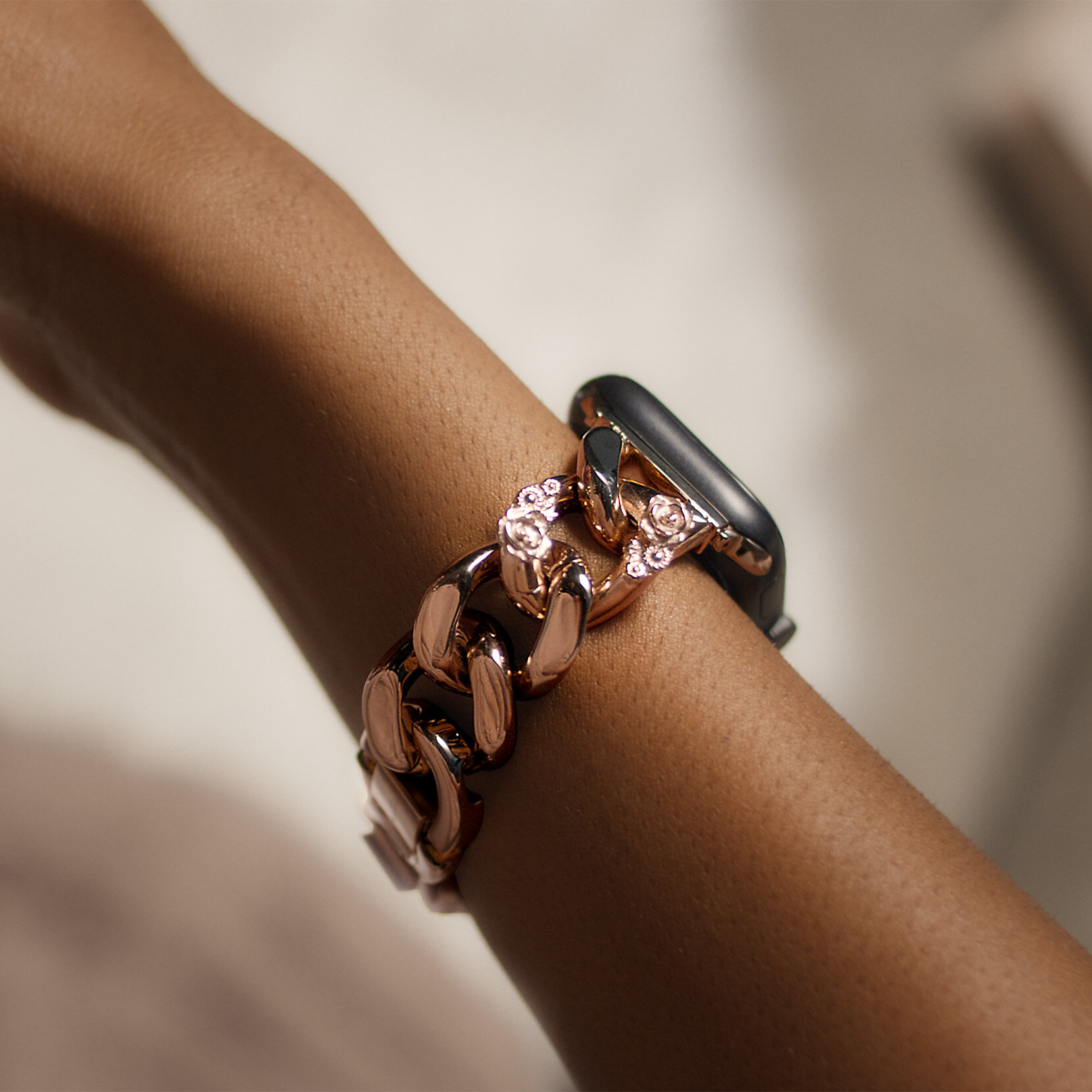 Olivia Burton Rose Gold Floral Link Smart Watch Bracelet Strap