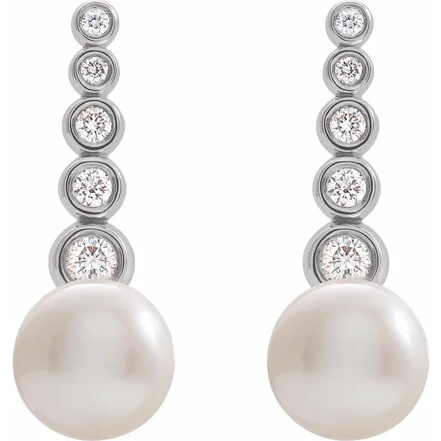 Lillian 14K Gold Pearl & Graduated Bezel Diamond Stud Earrings (1/8 TCW)