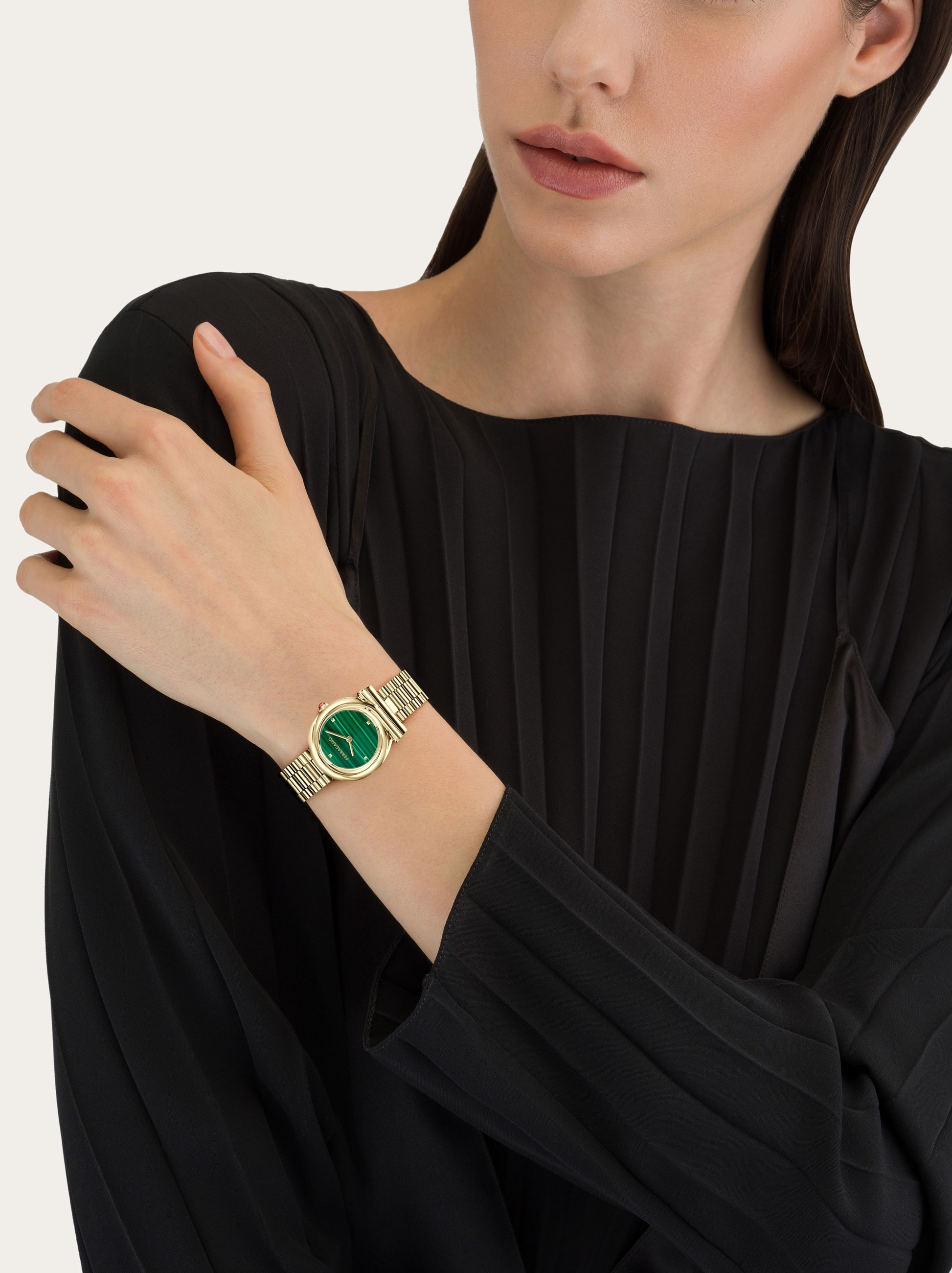 関税・送料込み☆FERRAGAMO☆Gancini Twisted 28mm 腕時計 Ferragamo Women's Gancini Twisted Watch 28 MM #SFVB00724