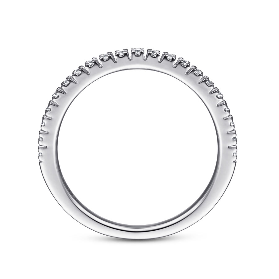 14K gold prong-set diamond anniversary ring