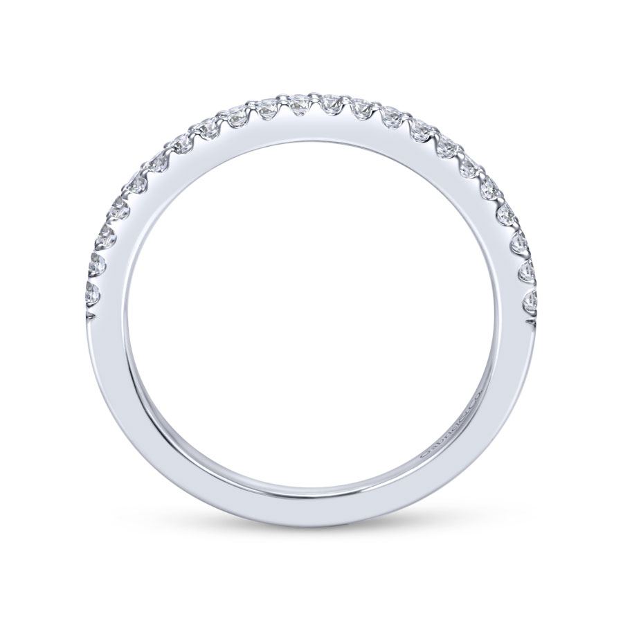 straight pave diamond wedding ring