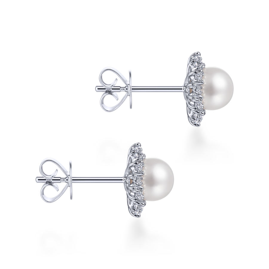 14K white gold pearl stud earrings with scalloped diamond halos
