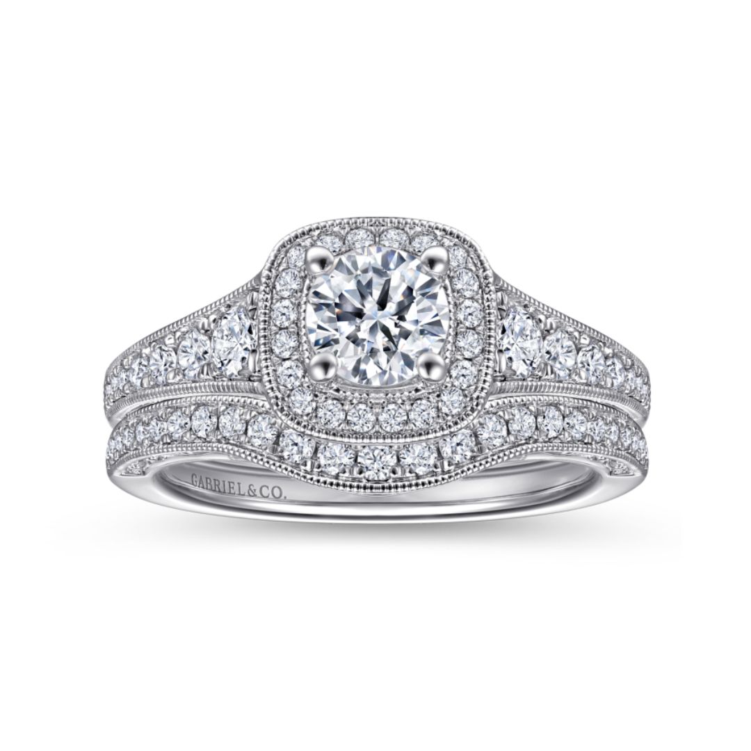 Florence Vintage-Inspired Round Diamond Halo Preset Bridal Set (3/4 TCW)