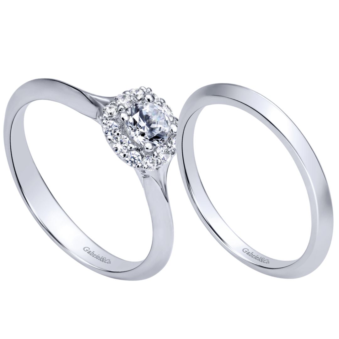 Embrace Round Diamond Halo Preset Bridal Set (2/5 TCW)