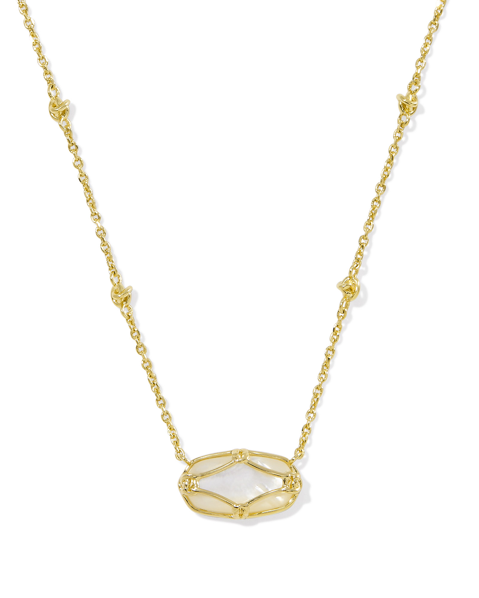 Elisa Lattice Frame Short Pendant Necklace