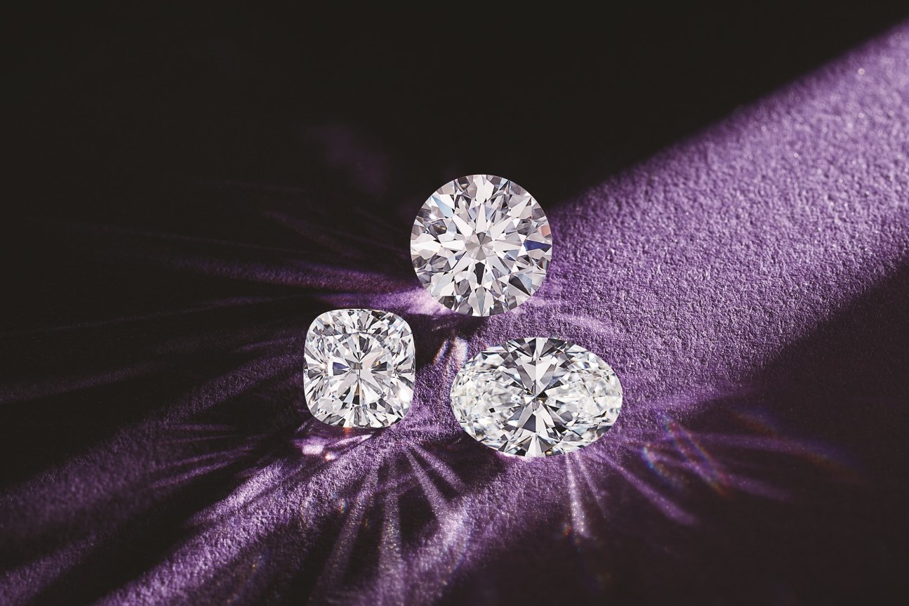 Diamond Color vs. Clarity — What is More Important? Gage Diamonds