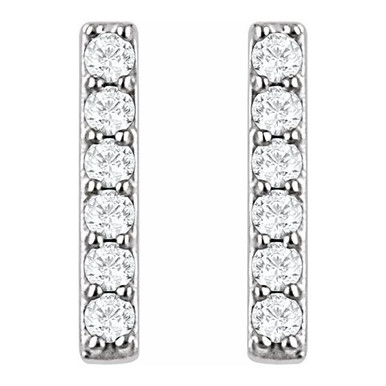 Noelle 14K Gold Lab Grown Diamond Bar Stud Earrings (1/10 TCW)