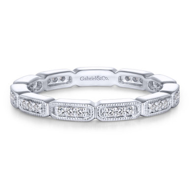 14K Gold Rectangular Station Diamond Eternity Ring (1/6 TCW)