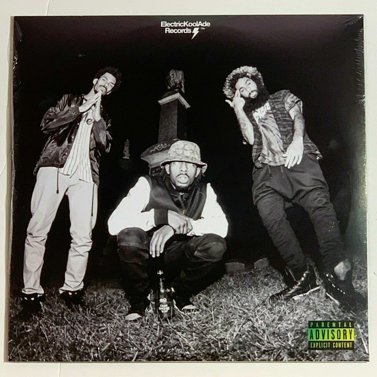 Flatbush Zombies BETTEROFFDEAD オフィシャル