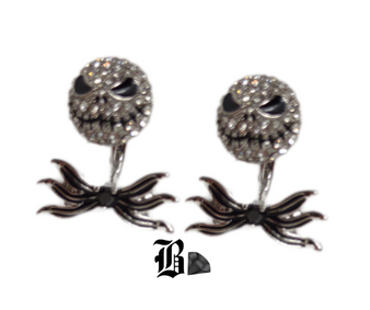 Introducing our stunning four-piece earring set, designed to capture the timeless charm and iconic smile of the famous Jack. Each earring features the exquisite face of Jack, adorned with dazzling faux diamonds, perfectly accentuating his captivating smile. To ensure a secure fit, a backer piece in the shape of Jack's iconic bow tie slides over the earring post, adding an extra touch of elegance. Made from high-quality materials, these earrings are not only visually striking but also comfortable to wear. Embrace the charm and elegance of Jack's iconic smile, and let these earrings become a conversation starter wherever you go. Introducing our stunning four-piece earring set, designed to capture the timeless charm and iconic smile of the famous Jack. Each earring features the exquisite face of Jack, adorned with dazzling faux diamonds, perfectly accentuating his captivating smile. To ensure a secure fit, a backer piece in the shape of Jack's iconic bow tie slides over the earring post, adding an extra touch of elegance. Made from high-quality materials, these earrings are not only visually striking but also comfortable to wear. Embrace the charm and elegance of Jack's iconic smile, and let these earrings become a conversation starter wherever you go.