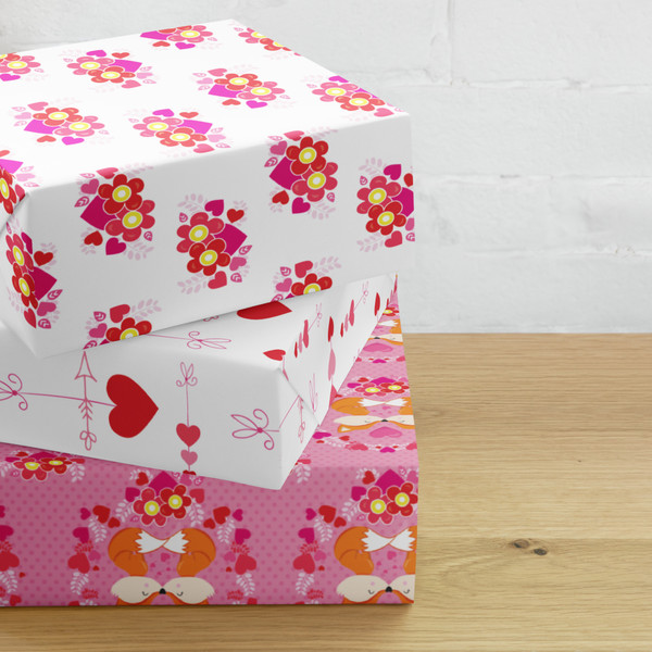 Wrap your gifts in style with these premium Foxy love wrapping paper sheets! Get three high-quality, matte-finished sheets and add a touch of elegance to birthdays, anniversaries, and other celebrations.