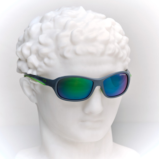Sunwise Razor Petite Frame Sports Sunglasses - Grey