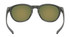 Oakley-reedmace-matte-grey-smoke-prizm-ruby-polarised-912604-back