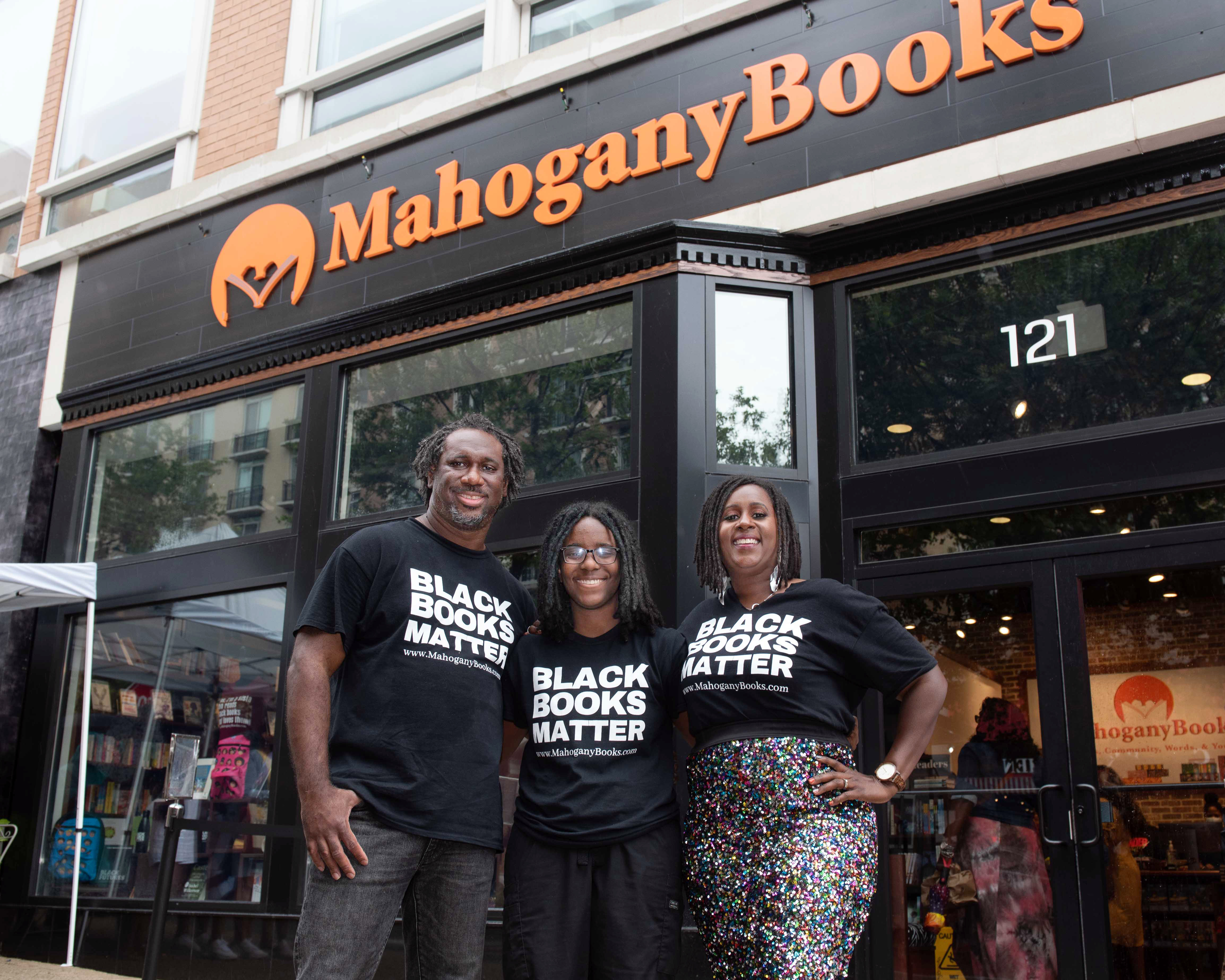 mahoganybooks-official-photo2022.jpg