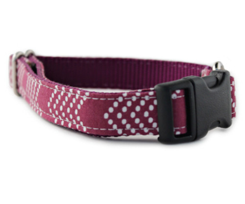 Raspberry Splash Chevron Dog Collar