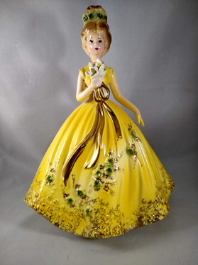 Bridesmaid (yellow) Bridesmaid (yellow)