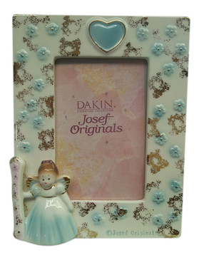 The One Year Photo Frame is just as sweet as it can be... The One Year Photo Frame is just as sweet as it can be...