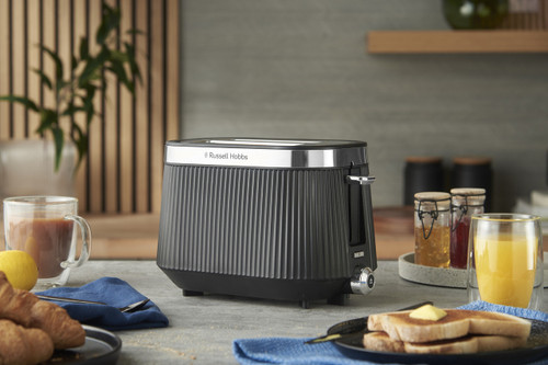 Russell Hobbs Bronte 2 Slice Toaster RHT2676BLK