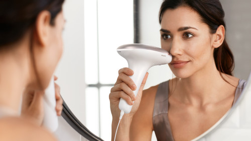 Philips Lumea Series 7000 IPL Device BRI92300