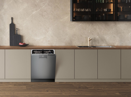 Electrolux 60cm Built-Under Dishwasher ESF97400RKX