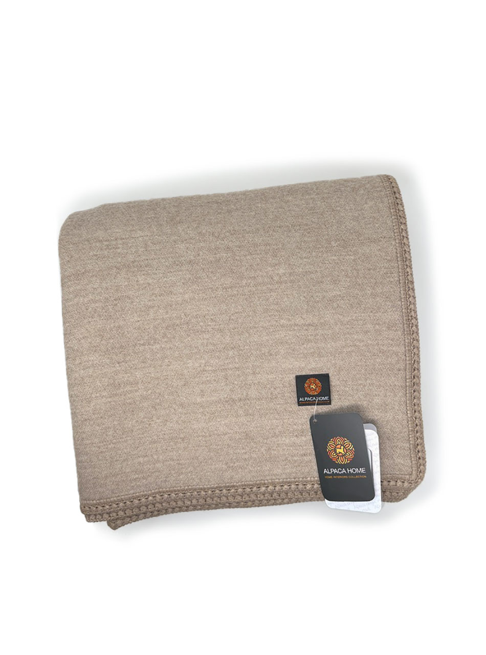 Luxury Alpaca Wool Bed Blanket – Soft, Breathable & Hypoallergenic
